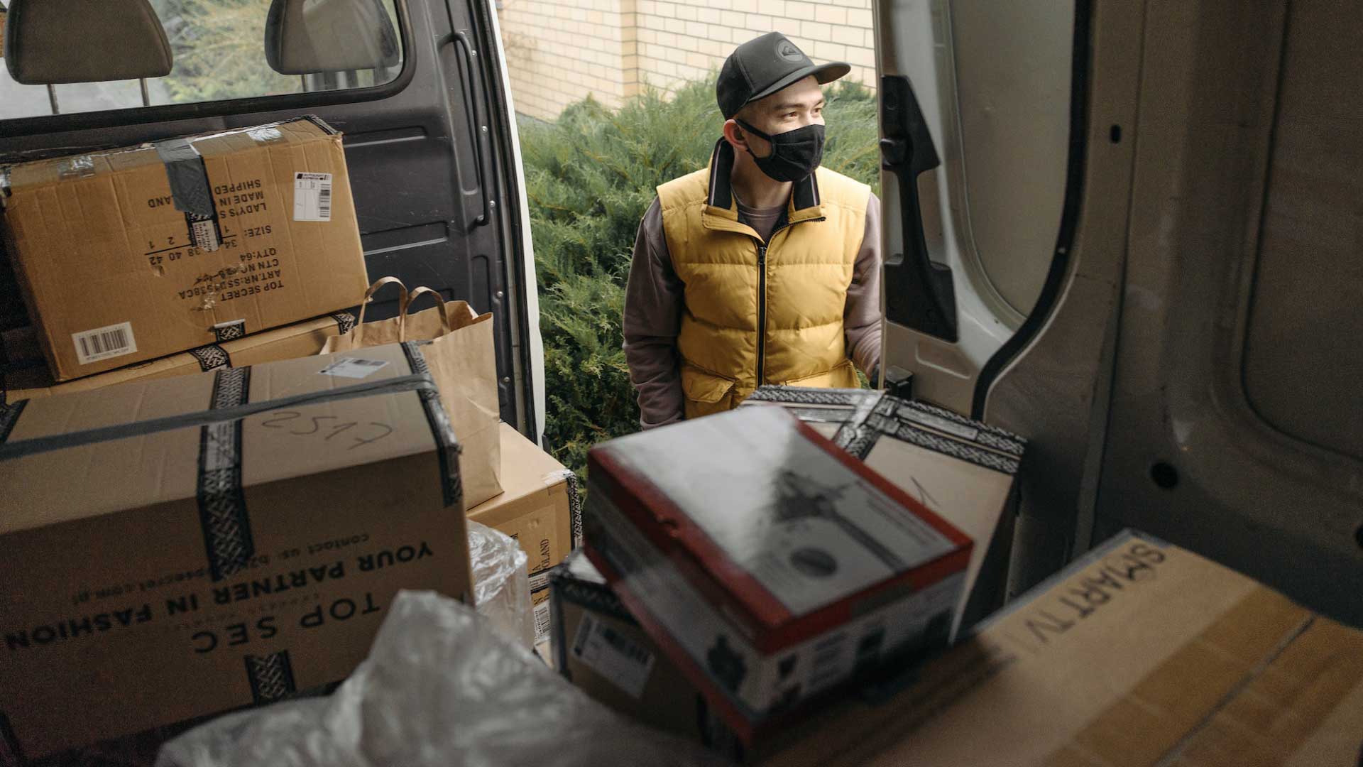 Starting A Movers Business In UAE? Just One Last Thing Starting A Movers Business In UAE? Just One Last Thing